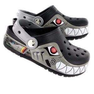 kids shark crocs